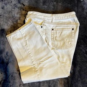 St. John’s Bay petite capri pants